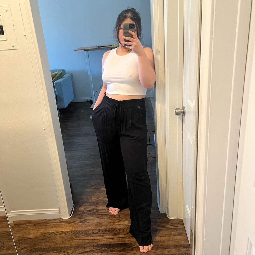 H&M black high rise wide leg pants - Picture 4 of 6